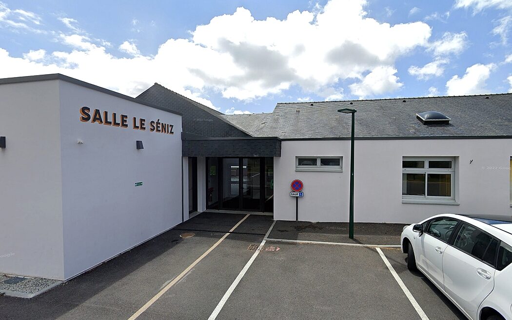 Salle de Seniz, mairie de Baden