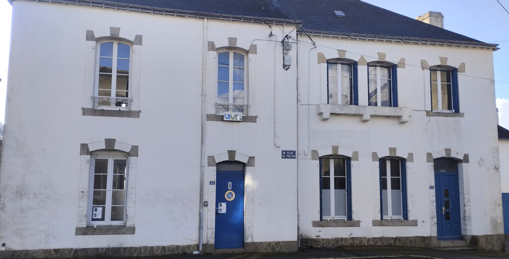 Salles de la place de l'église